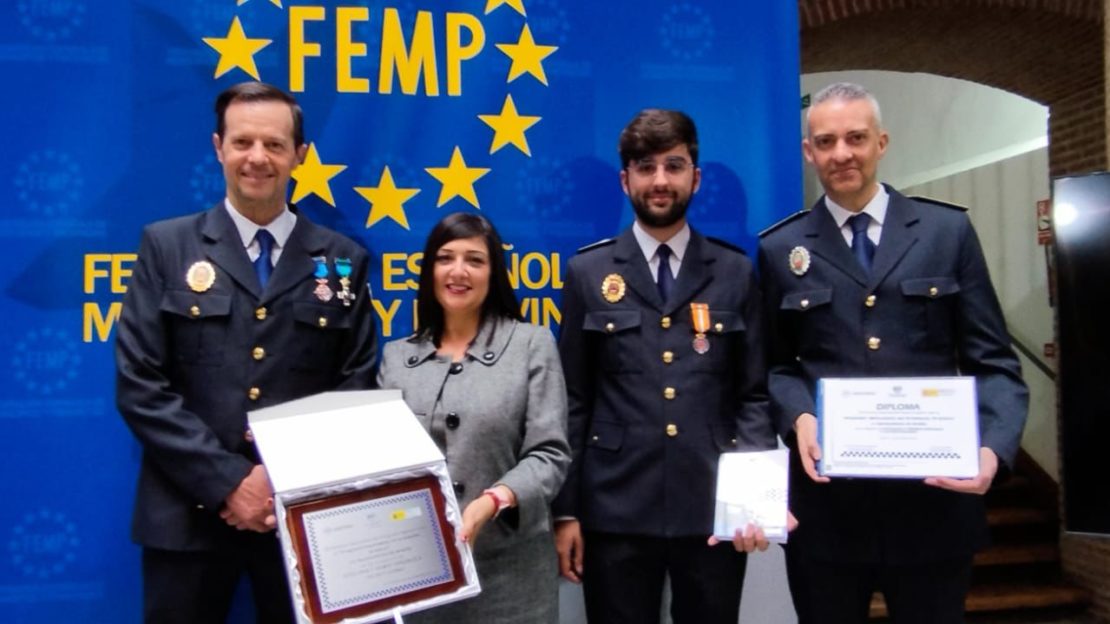 La Policía Local y Protección Civil de Armilla reconocidas por su